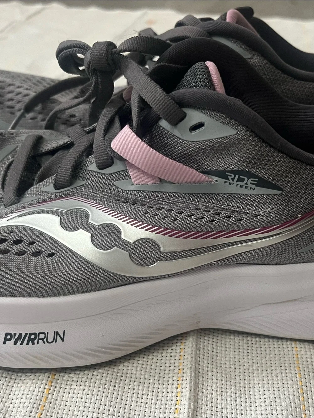 Saucony lightweight breathable
